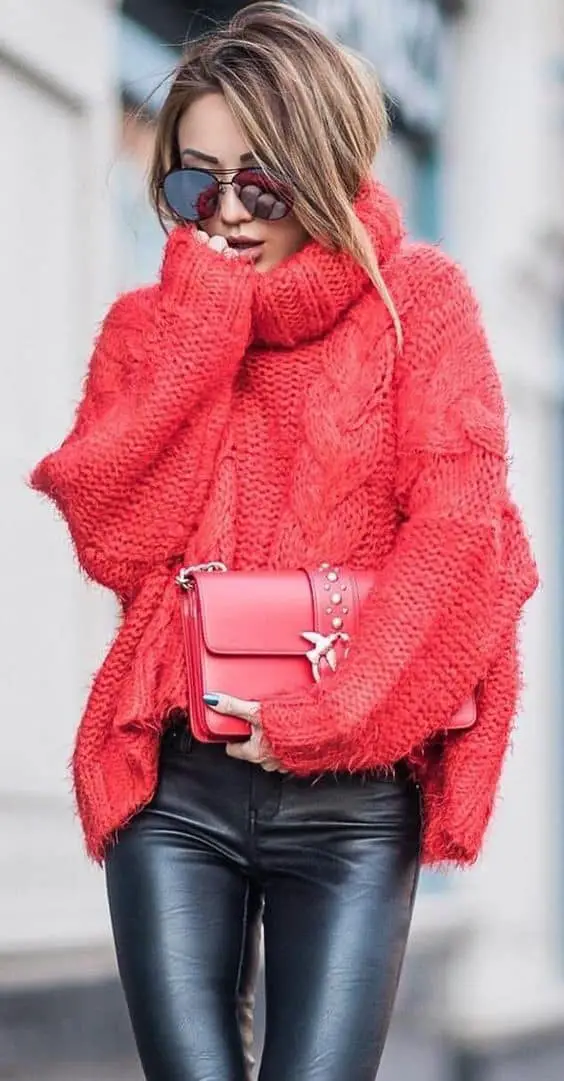 14-Look-con-suéter-rojo