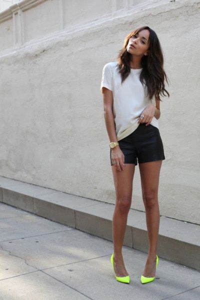 2-Look-con-short