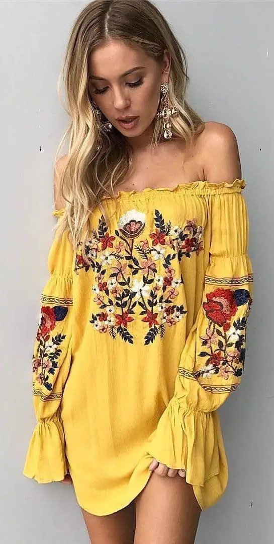 Cómo Combinar un Vestido Amarillo? — [ 20 Looks ]