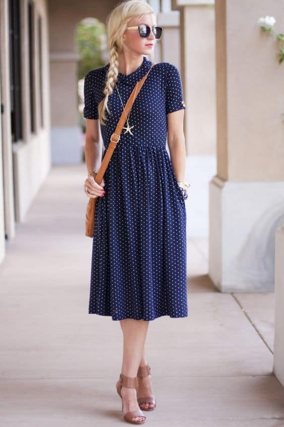 Punto de referencia preocuparse gráfico Cómo Combinar un Vestido Azul? — [ 20 Looks ]