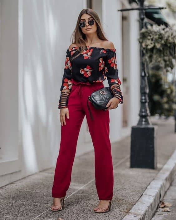 Look con blusa modelo campesina 